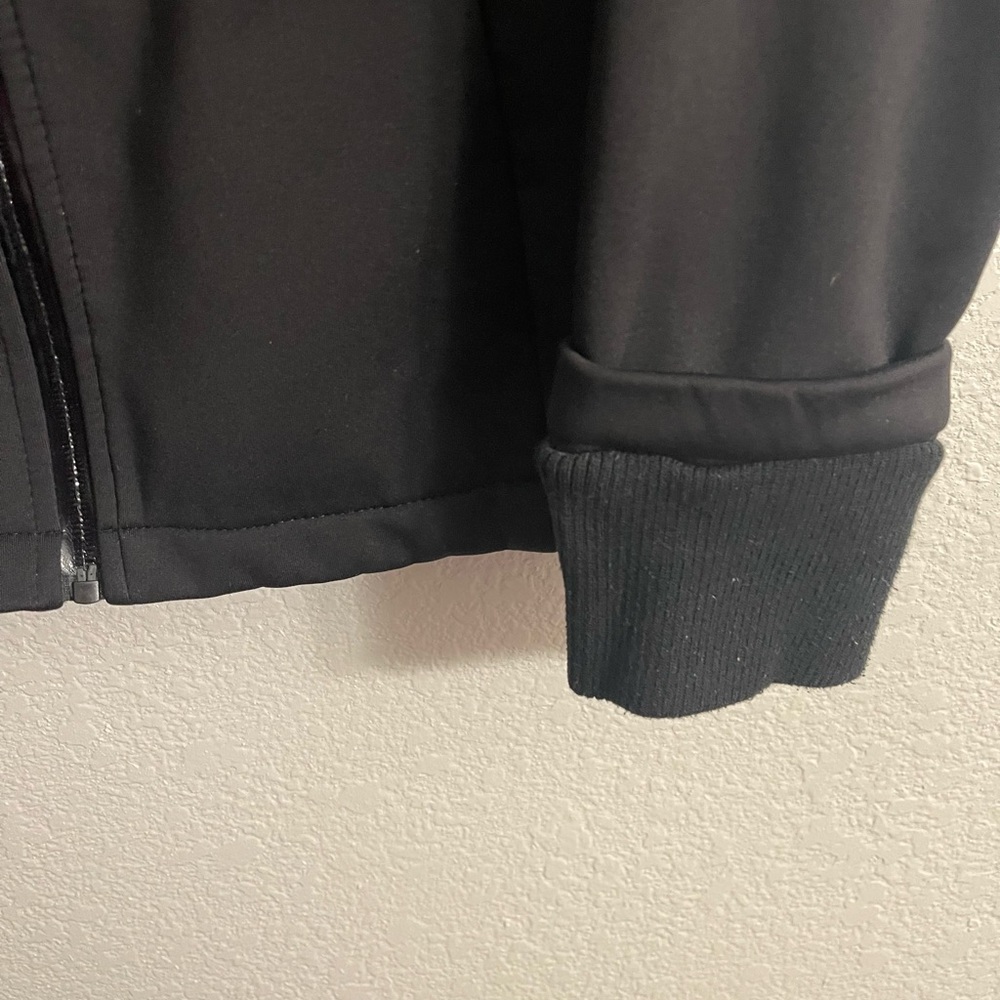 Fabletics Black Jacket - Picture 4 of 7
